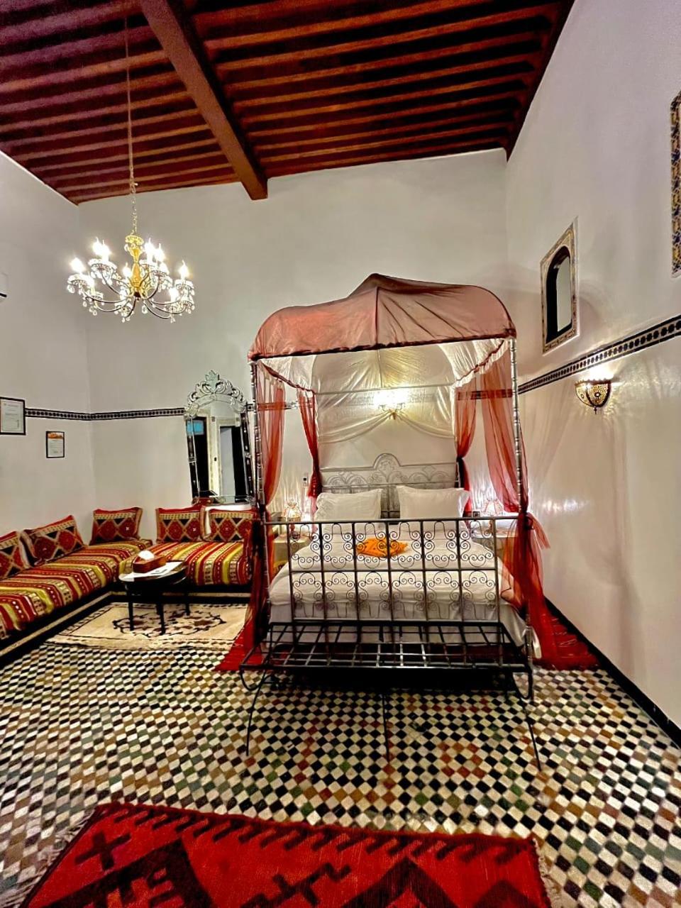 Lalla Zoubida Riad 3*